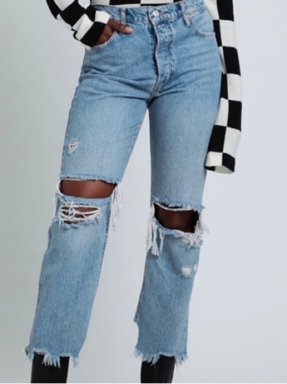We The Free DISTRESSED tapered baggy high rise blue jeans BUTTON fly size 24